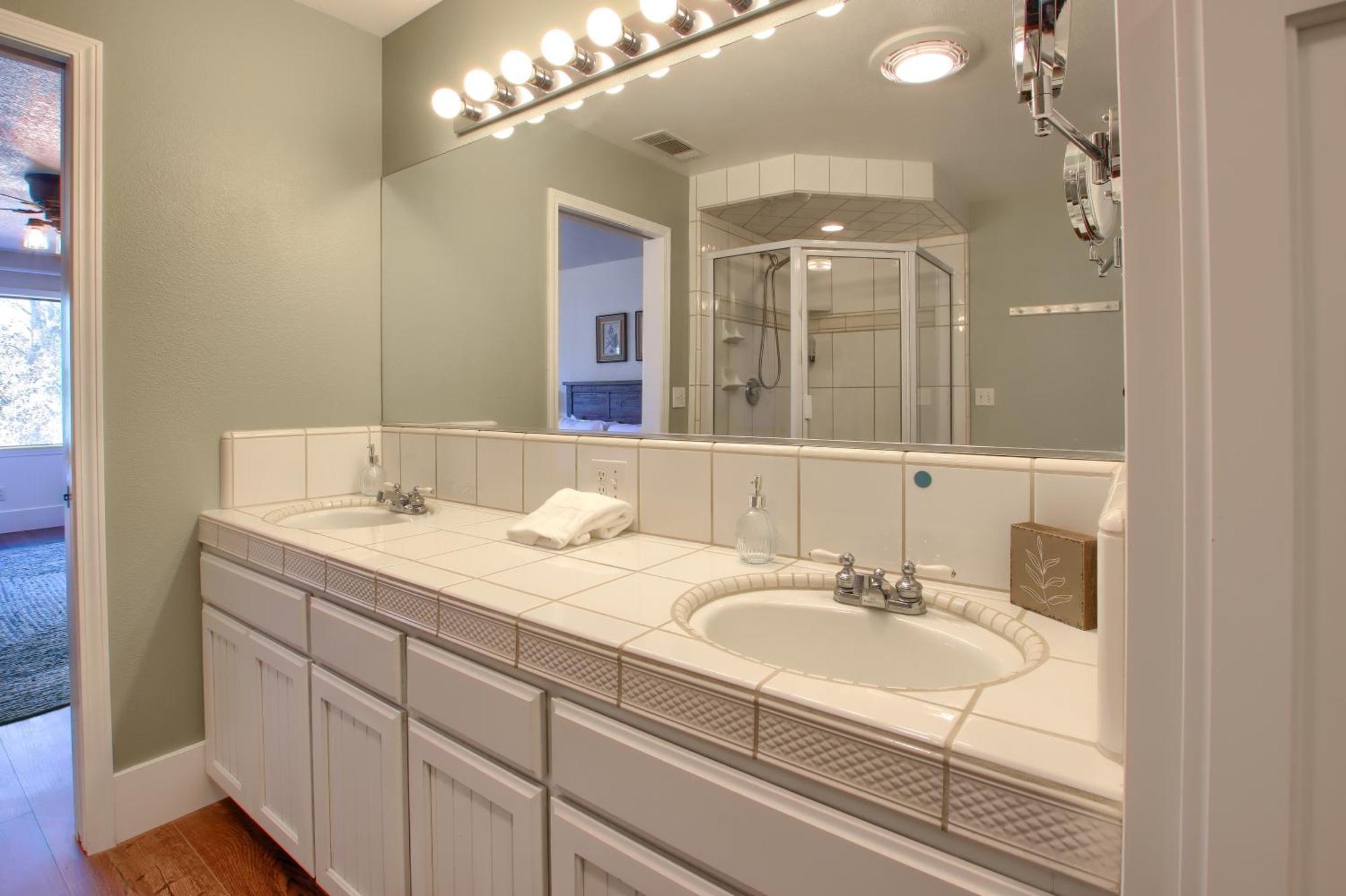 New! Yosemite Mountain Villa, Stunning Views -More 오크허스트 외부 사진